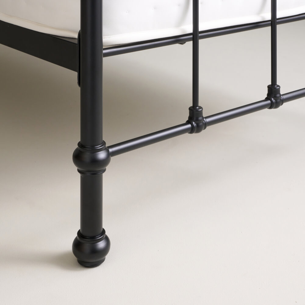Oliver Bed, Single